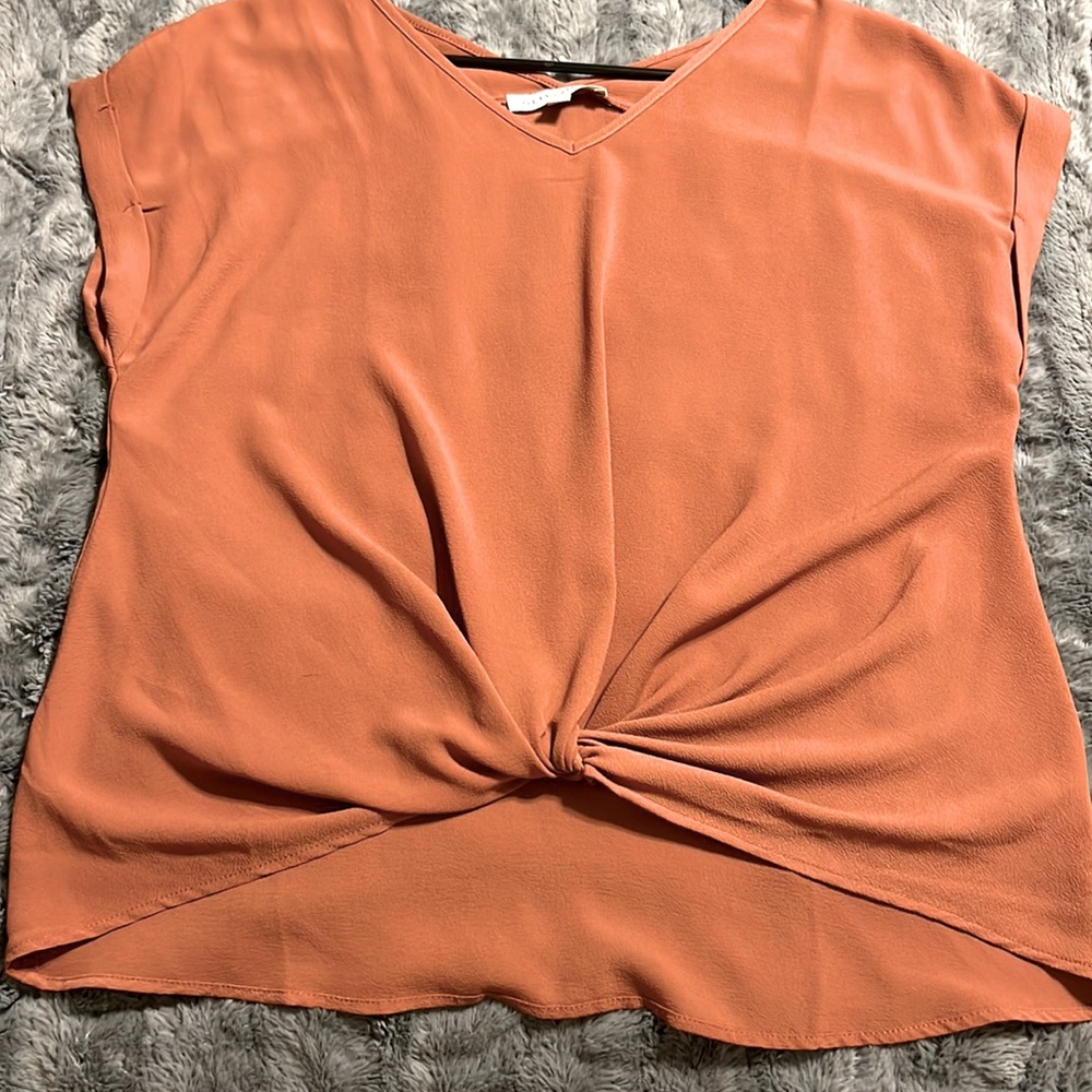 Women’s Blouse